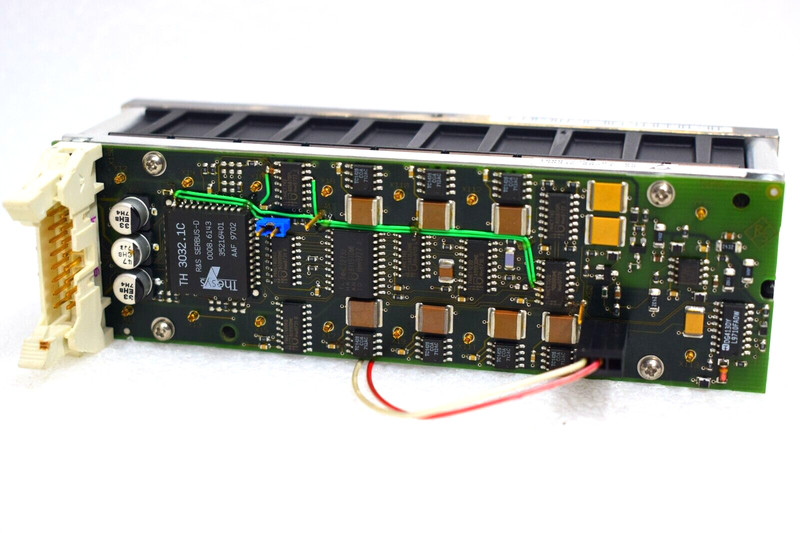 1x ROHDE & SCHWARZ 1038.6960 ATTENUATOR 1008.7252.02