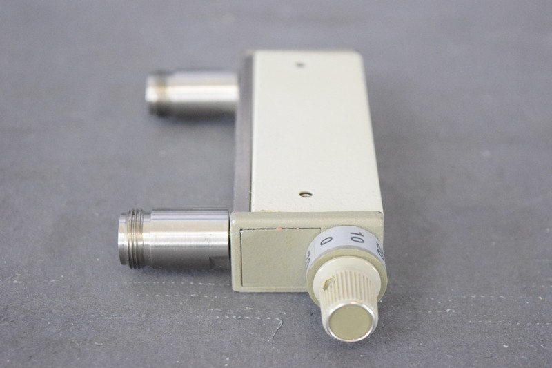 HP 8495B /001 Manual Step Attenuator, DC to 18 GHz; 0 to 70 dB; 10 dB steps gallery