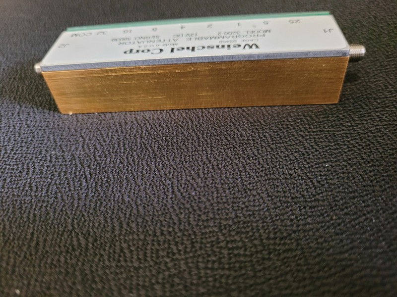 Weinschel 3200-2 Programmable Attenuator 12V DC - Gold Body gallery