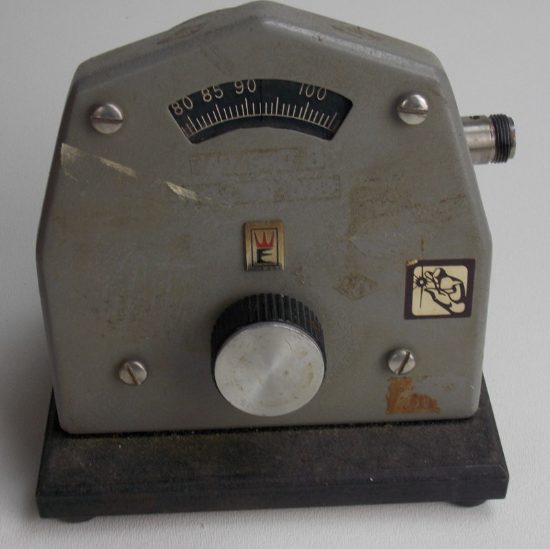Weinschel Engineering Model 933 - 500MC Dial Variable Attenuator - Untested