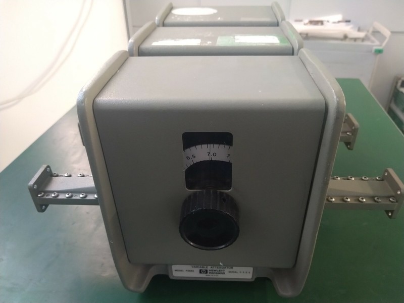 HP Agilent Model P382A Variable Attenuator 12.4 to 18GHz gallery