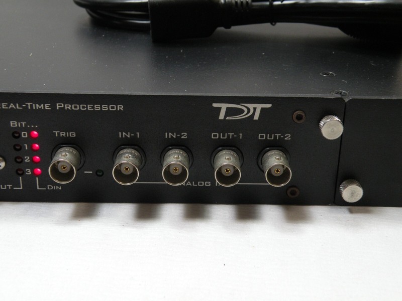 Tucker Davis RP2.1 Enhanced Real-time processor w/F05- Optibit to zBus Interface gallery