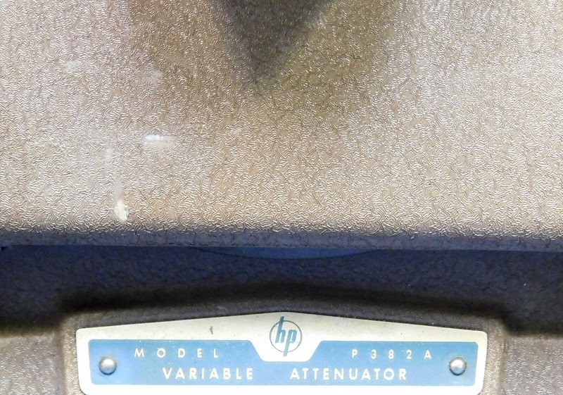 Agilent HP Keysight P382A Waveguide Variable Attenuator 18 GHz Untested gallery