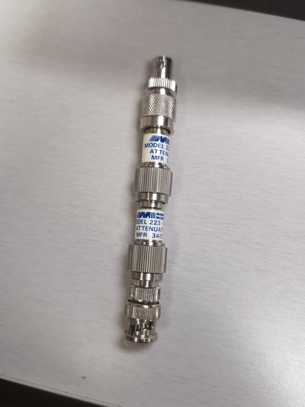 2- midwest microwave 223-10 db attenuator 34078 Lot Of 2