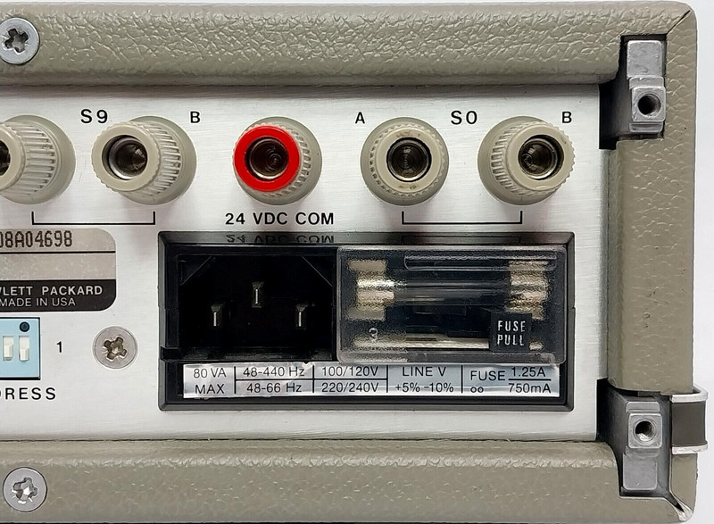 Agilent (HP) 11713A Attenuator / Switch Driver (S/N: 3748A06874) Clean & Tested gallery
