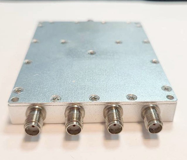 (Huatien Technology) 4WAY POWER DIVIDER SPECIFICATIONS 0.5-6GHz gallery