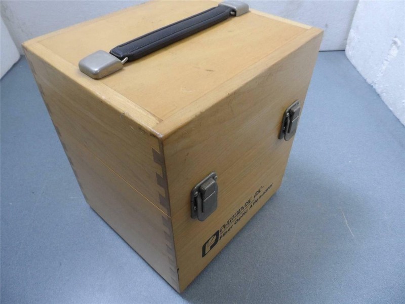 Photodyne Model 1800 FB Fiber Optic Attenuator With Wooden Case gallery