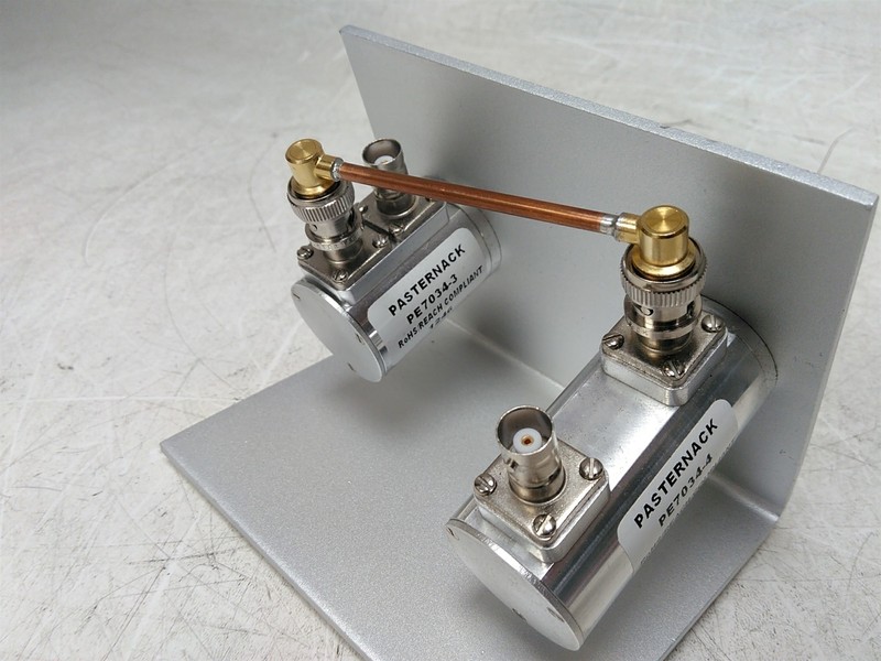 Defective Pasternack Enterprises PE7033-2 Adjustment Knobs AS-IS for Parts gallery