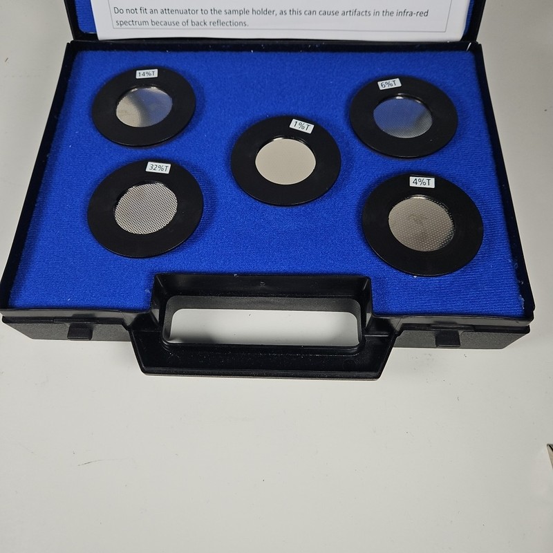 Perkin Elmer L116 0560 Attenuator Set Module Unit for Cooled Detectors w Case gallery
