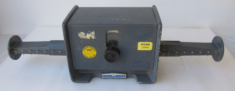 HP J382A Variable Attenuator WR137 10 Watts 0 - 50 dB 5.3 to 8.2 GHz
