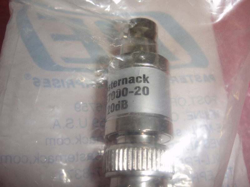 2X Pasternack PE7000-20 20dB Fixed Attenuator open box new pictured gallery