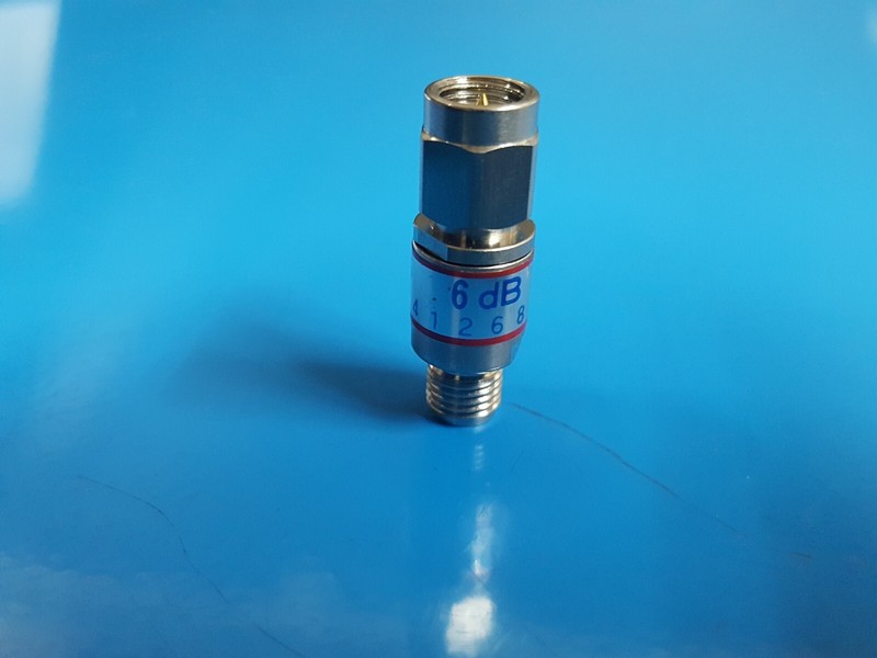 HRS AT-106: DC-18GHz 6dB Coaxial Fixed Attenuator (1268) gallery