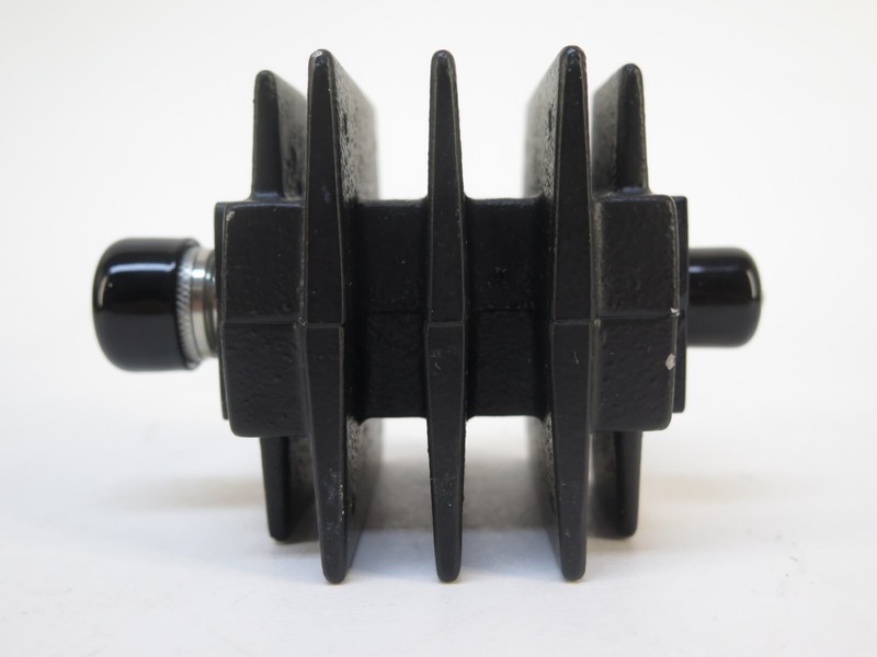 Aeroflex / Weinschel 68-40-34 4GHz, 100 Watt 40 dB Attenuator, Type-N gallery