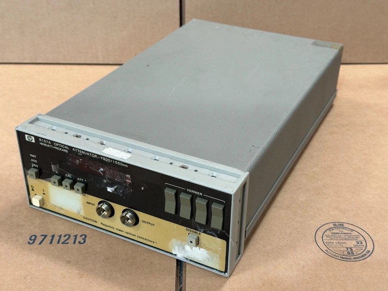 HP 8157A Optical Attenuator; Option 011 3212213
