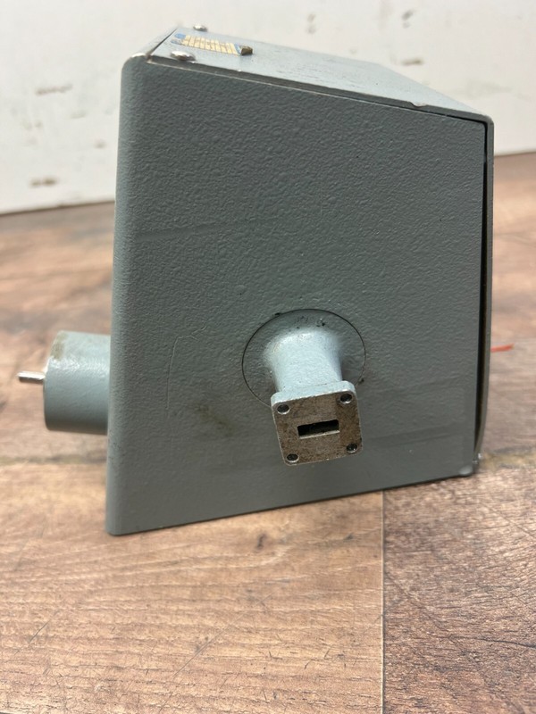 Waveline 822 WR-42 Rotary Vane Attenuator gallery
