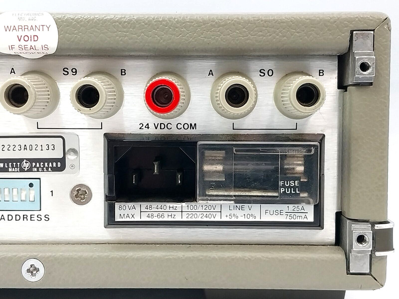 HP (Agilent) 11713A Attenuator / Switch Driver (S/N: 2223A02133) Clean & Tested gallery