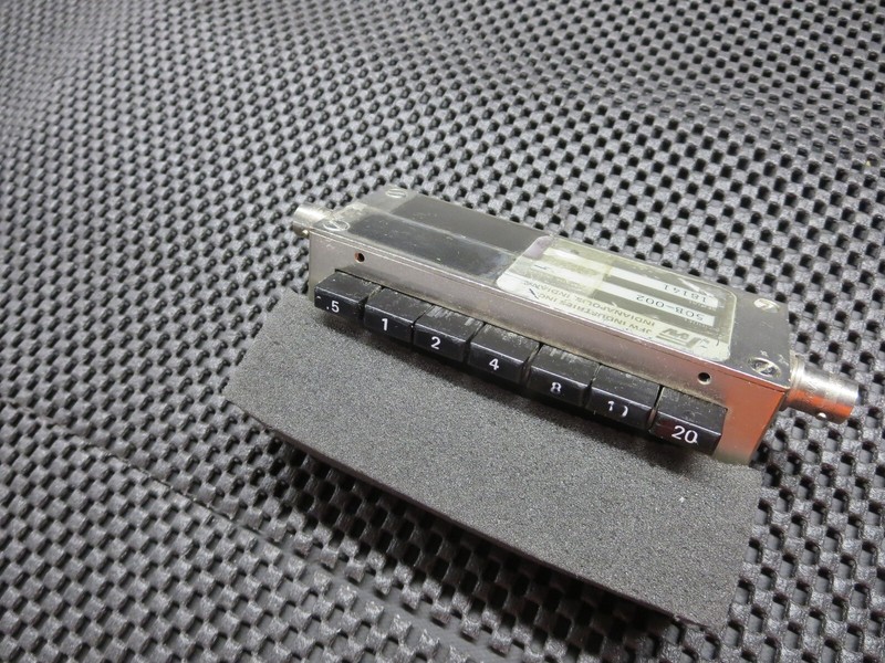JFW Industries 50B-002 Pushbutton Attenuator Manual 50 Ohm DC-750 MHz 1 Watt gallery