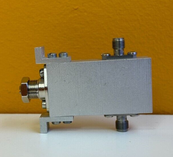 Alan 50CA8-20PM 4 to 8 GHz, 20 dB, SMA (F-F) Panel Mount, Attenuator. Tested! gallery