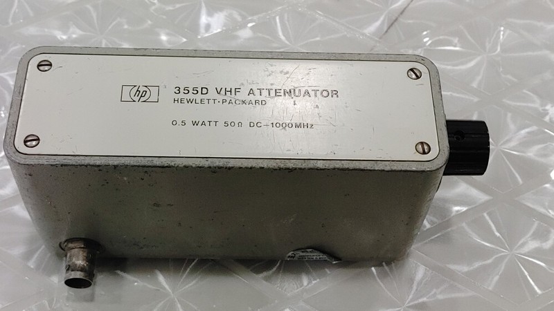 HP 355D: VHF Attenuator, 0.5 Watt 50Ohm DC-1000MHz (6092) _Q