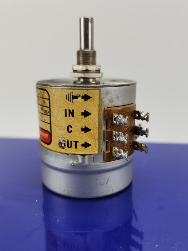 Vintage Daven LA-350-BJ Ladder 50/100 Ohms 2DB Step Taper LA-350 AS IS gallery