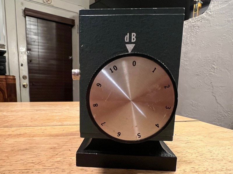 Vintage Scarce Weinschel Step Attenuator Model 3050-10-88 gallery