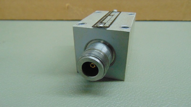 Weinschel Engineering 9113 RF Attenuator gallery
