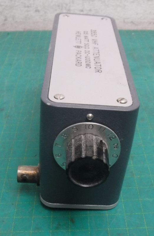 Hewlett Packard HP 355C VHF Attenuator 0.5W 50Ω DC-1000MC gallery