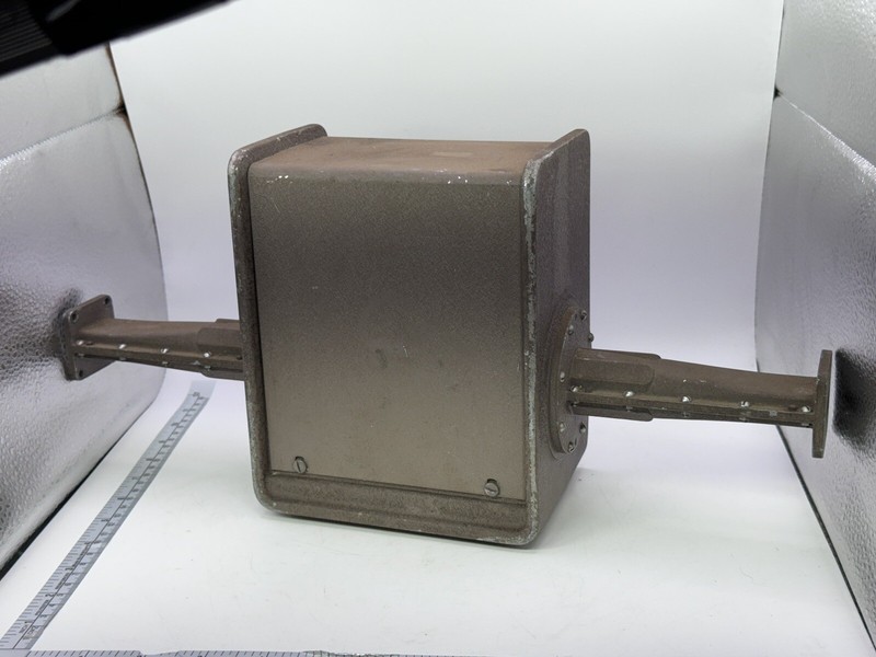 Vintage HP MODEL X382A VARIABLE ATTENUATOR Waveguide gallery