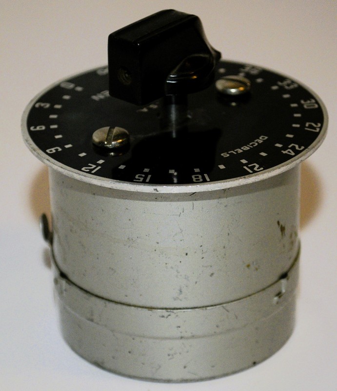 Vintage Unused Daven T-730-K Attenuator 150/150 1.5 dB Taper to Inf gallery