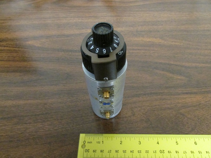 Texscan RA-54 Step Attenuator 0-40dB Dual Knob SMA Connectors Used Asis