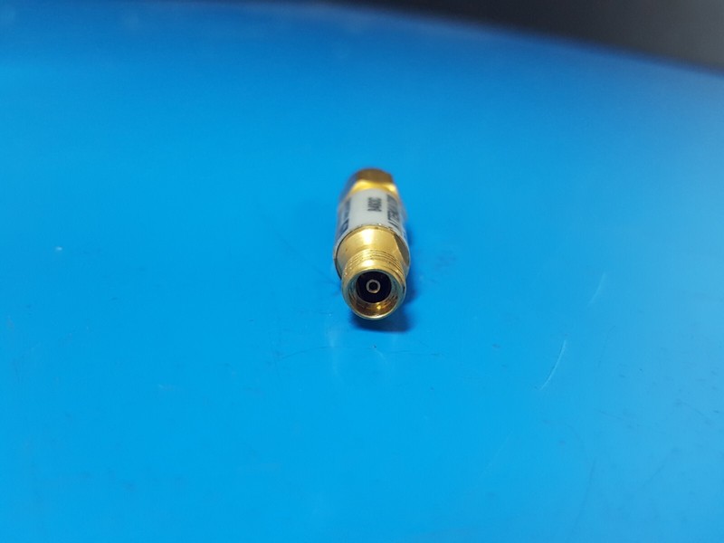 HP 8493C: Coaxial Fixed Attenuator, DC to 26.5G 6dB (4612) gallery