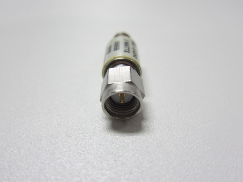 Narda 4772-3: SMA Fixed 3 dB Attenuator, DC to 6 GHz gallery
