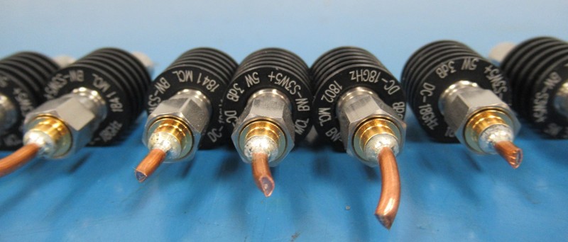 Mini-Circuits MCL BW-S3W5+ Fixed Attenuator DC-18GHz, 3dB, 5W (Lot of 8) gallery