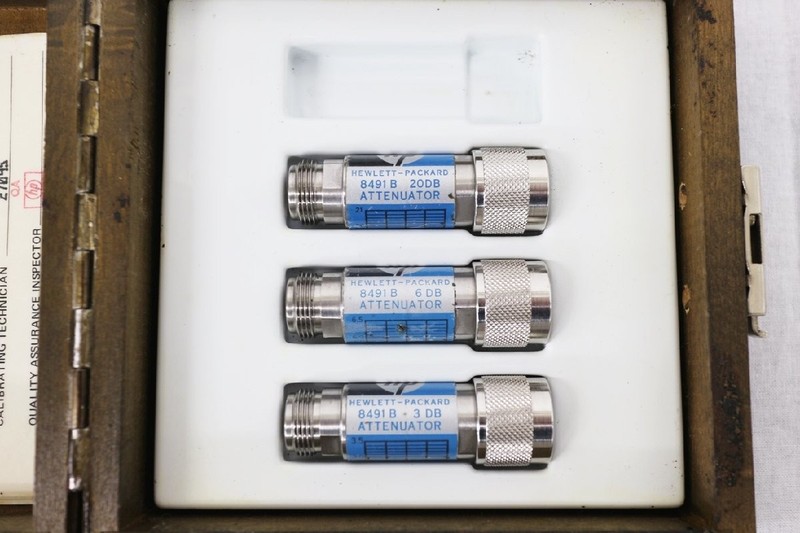 HP 11582A Attenuator Set 8491B 20dB 6dB 3dB Wooden Case Tested Working gallery