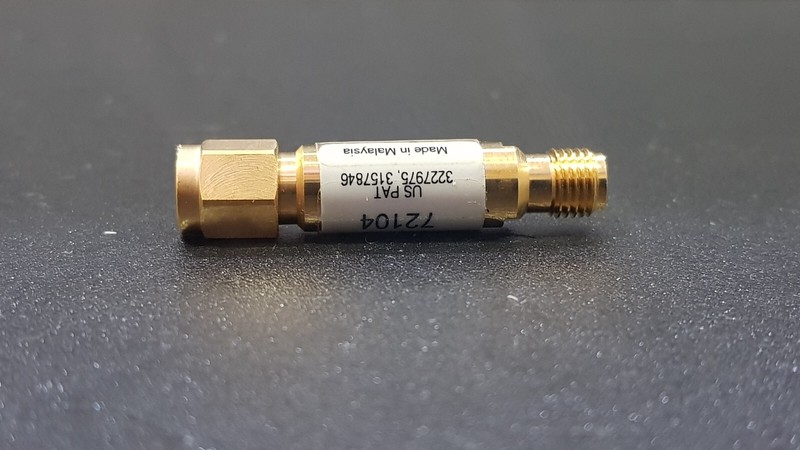 Agilent 8493C: Coaxial Fixed Attenuator, DC to 26.5G 6dB (2104) gallery