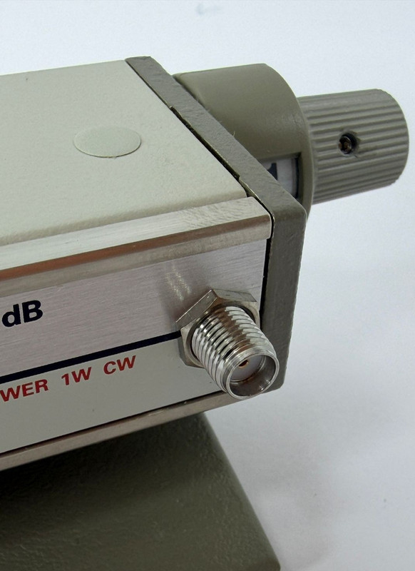 AGILENT HP 8494B MANUAL STEP ATTENUATOR, DC–18 GHZ, 11 DB RANGE gallery