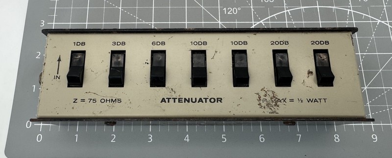 Vintage Step Attenuator 75 Ohms 1dB to 70dB BNC Connectors 1/2 Watt Max