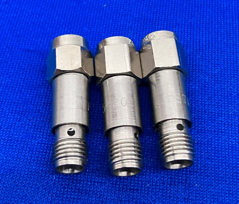 PASTERNACK PE7005-20 20DB FIXED ATTENUATOR, SMA MALE LOT OF 3, DIGIKEY # BELOW gallery