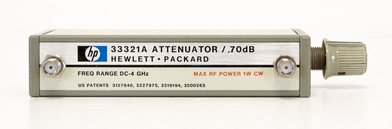 HP Agilent Keysight 33321A Attenuatore 4 GHz 70 dB 10 dB step Attenuator
