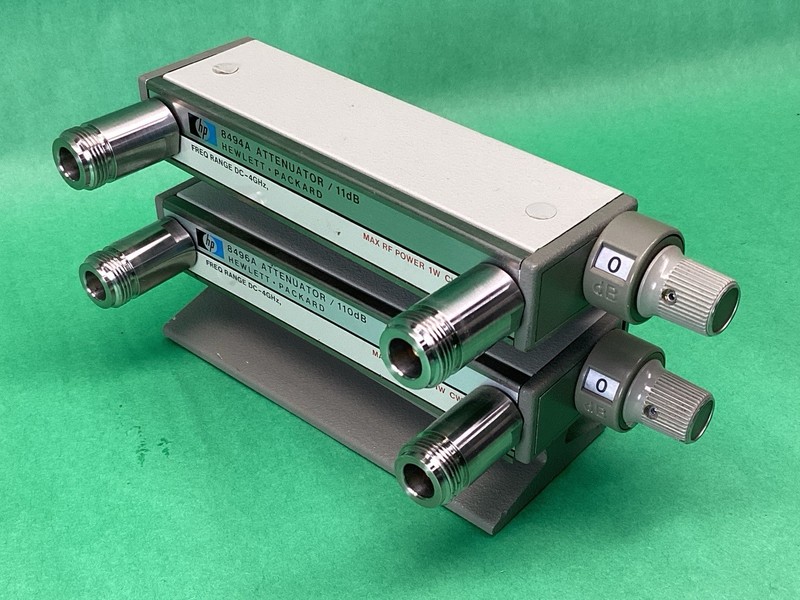 Agilent HP 8494A 11dB + 8496A 110dB Manual Attenuator Set + Stand - UNTESTED gallery