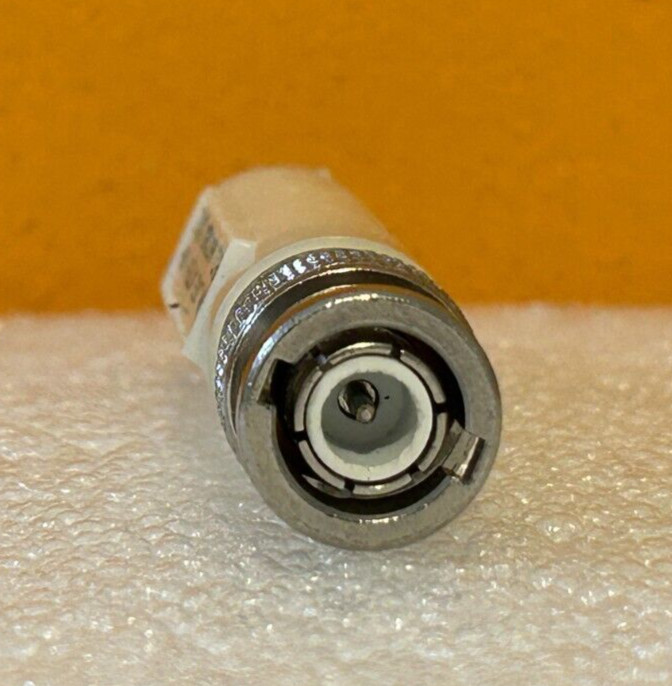 Tektronix 011-057 100 MHz, 2.3 X, 1/2 W, BNC (M-F) 75-50 Ohm Attenuator. Tested! gallery