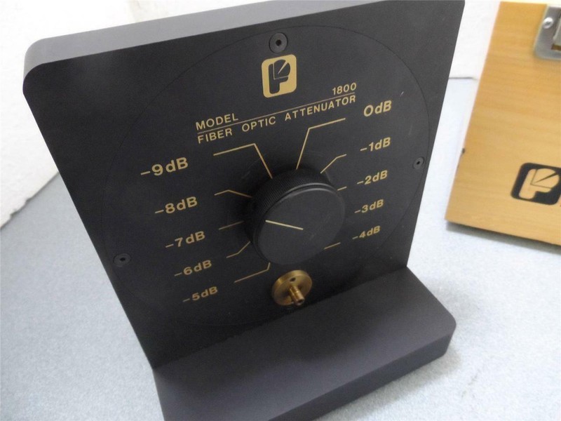 Photodyne Model 1800 FB Fiber Optic Attenuator With Wooden Case gallery