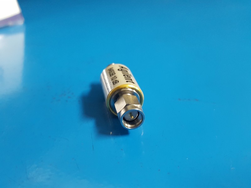 Agilent 8493B: 3dB Attenuator Coaxial SMA (2919) gallery