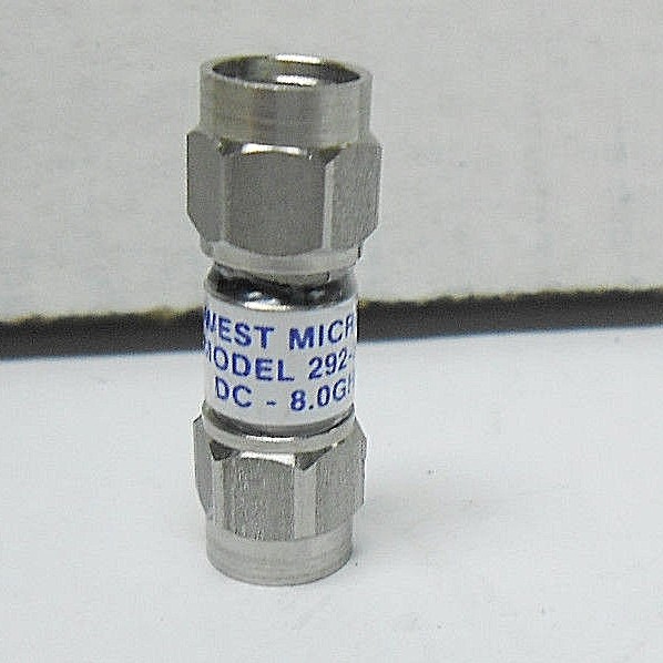 292-3 MIDWEST MICROWAVE ATTENUATOR 3db/ 2 WATTS/18 GIGAHERTZ/ SMA NEW OLD STOCK