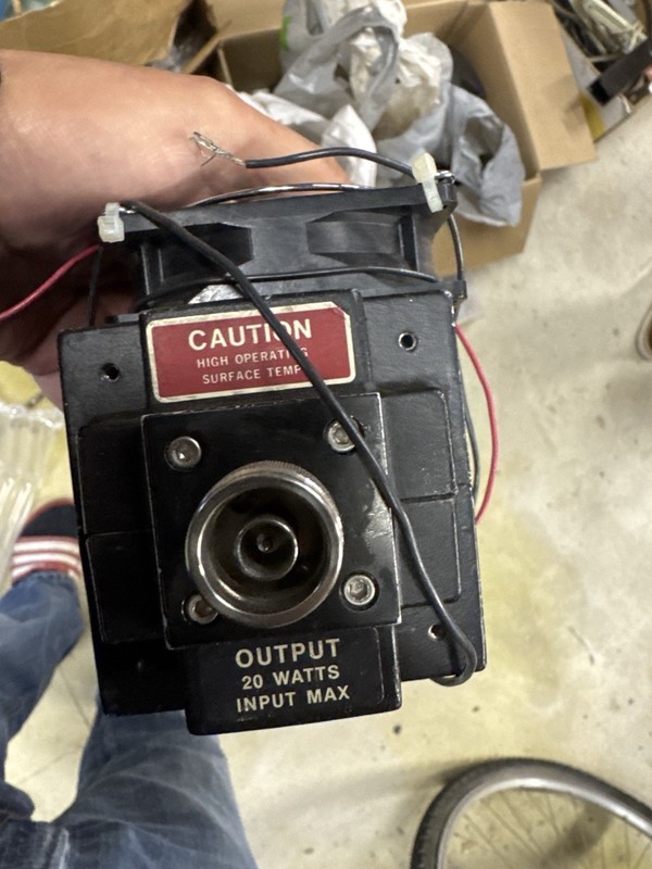 Weinschel Engineering40-30-34 Attenuator (30 dB, 150W IN, 20W OUT) gallery