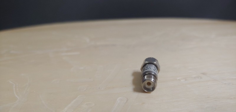 Weinschel 3T-20: Coaxial RF Attenuator 20 dB 2 W SMA(M) to SMA(F) (1560)