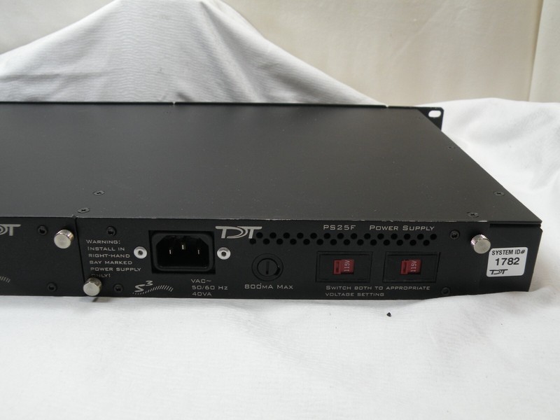 Tucker Davis RP2.1 Enhanced Real-time processor w/F05- Optibit to zBus Interface gallery