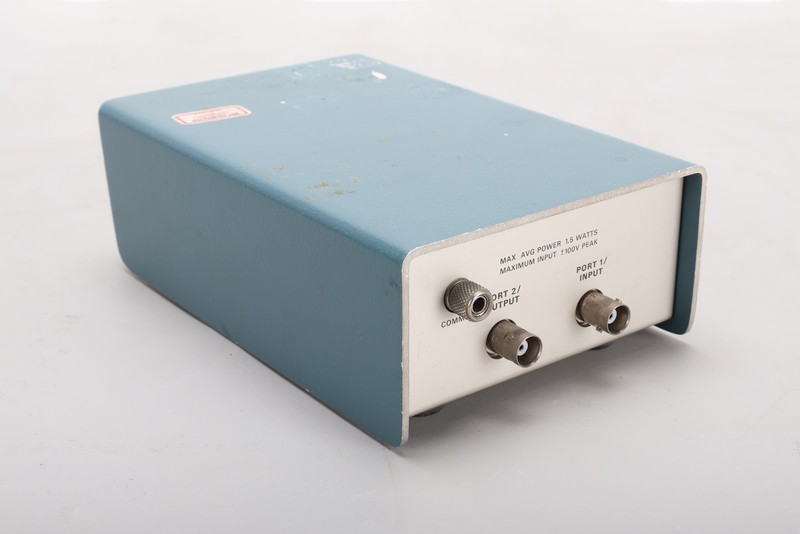 Tektronix 2701 DC to 1 GHz 79 dB 50 Ohm Variable Step Attenuator - Fair gallery