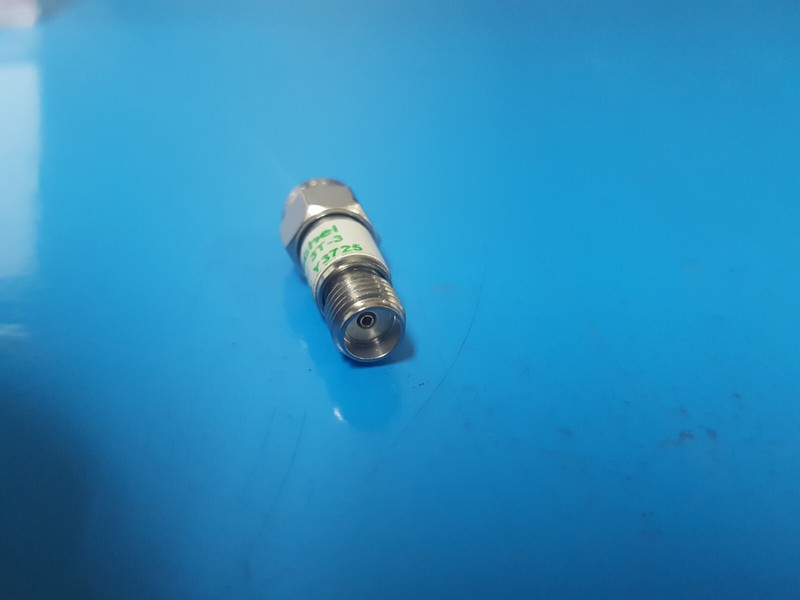 Weinschel 3T-3: Coaxial RF Attenuator 2 W, DC-12.4 GHz (Y3725) gallery