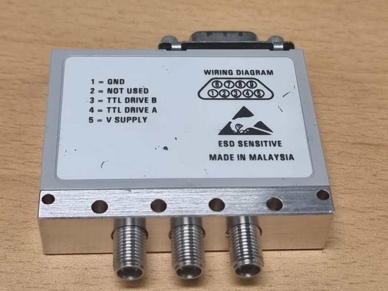 Agilent N1810TL Coaxial Switch 20GHz with option 020 105 201 401 gallery